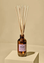 Load image into Gallery viewer, Dream Catcher Amber Diffuser