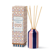 Load image into Gallery viewer, Hearts Ceramic Diffuser - Rosewood Vanilla
