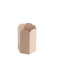 Load image into Gallery viewer, Scallop Edge Pen Pot: Pink
