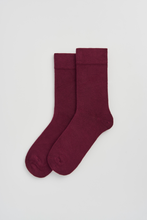 Load image into Gallery viewer, Dark Plum Bamboo Socks: Small (UK 4-8)
