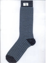 Load image into Gallery viewer, Men’s Alpaca Stripe Socks - Charcoal
