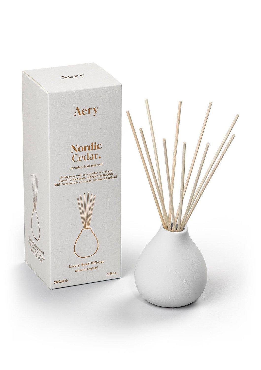 NORDIC CEDAR REED DIFFUSER - CEDAR CINNAMON AND BERGAMOT