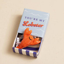 Load image into Gallery viewer, Tiny Matchbox Ceramic Token: Robin
