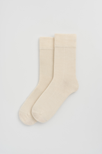 Load image into Gallery viewer, Clotted Cream Bamboo Socks: Clotted Cream / Large (UK 9-13)
