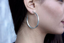 Load image into Gallery viewer, Large Sterling Silver Chenier Earrings

