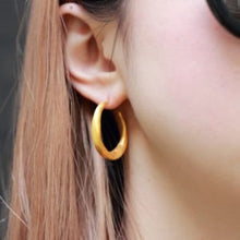 Load image into Gallery viewer, Gold Plated Sterling Silver Chenier Earrings
